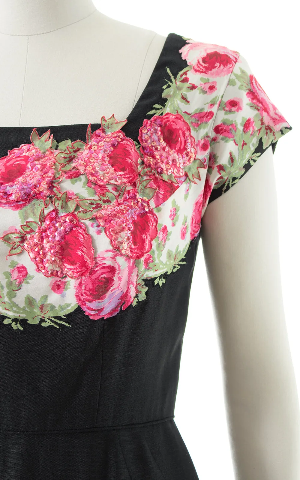 1950s Peggy Hunt Floral Sequin Silk & Linen Dress | medium