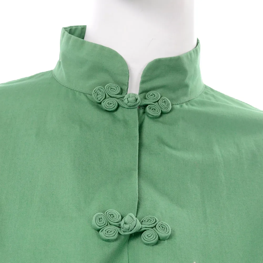 1960's Green Asian Inspired Housecoat Robe