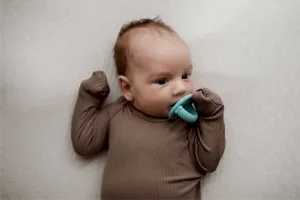 Cocoa Ribbed Knotted Baby Gown and Knot Cap