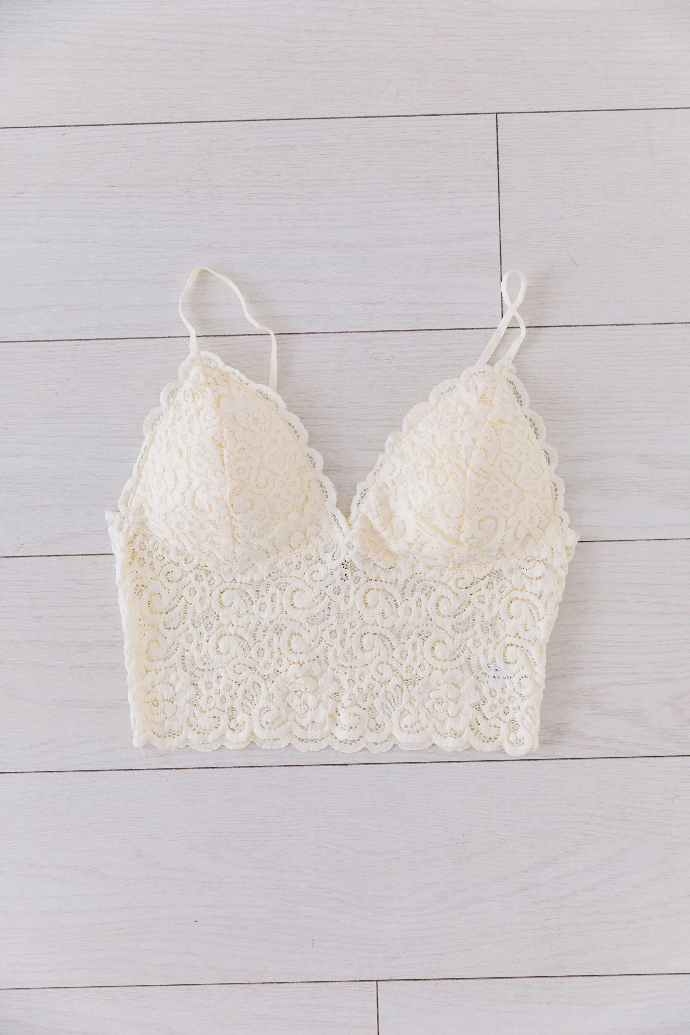 Cropped Lace Camisole In Ivory