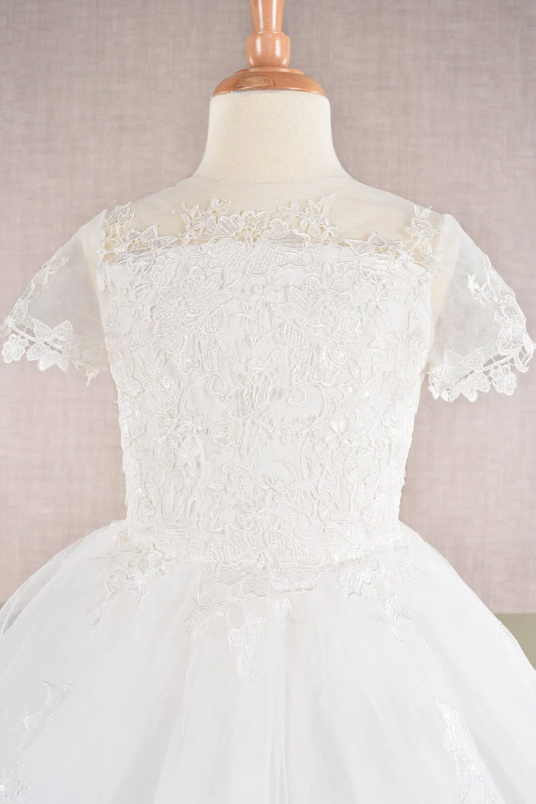 Embroidered Girls Short Sleeve Gown by Elizabeth K GK113