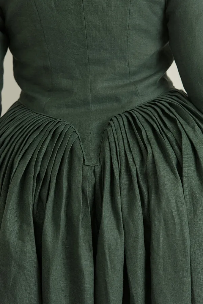 Green Linen Gown | 1770 - 1790