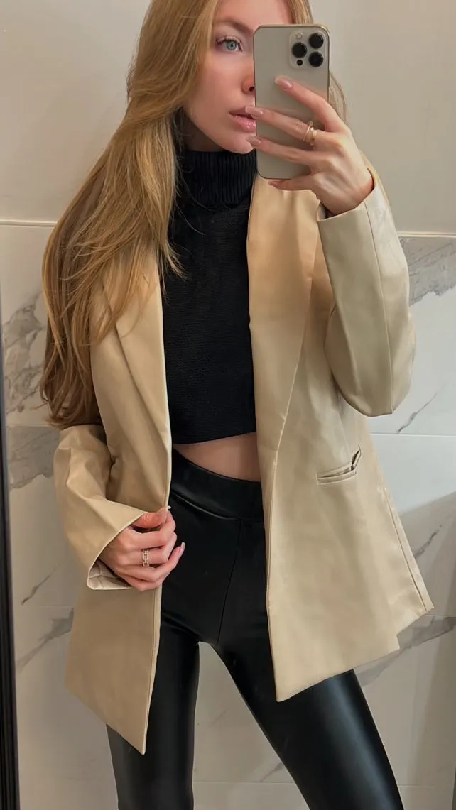 LEENA VEGAN OVERSIZED BLAZER
