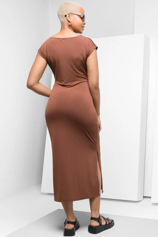 Sleeveless Boat Neck Side Ruched Dress Brown