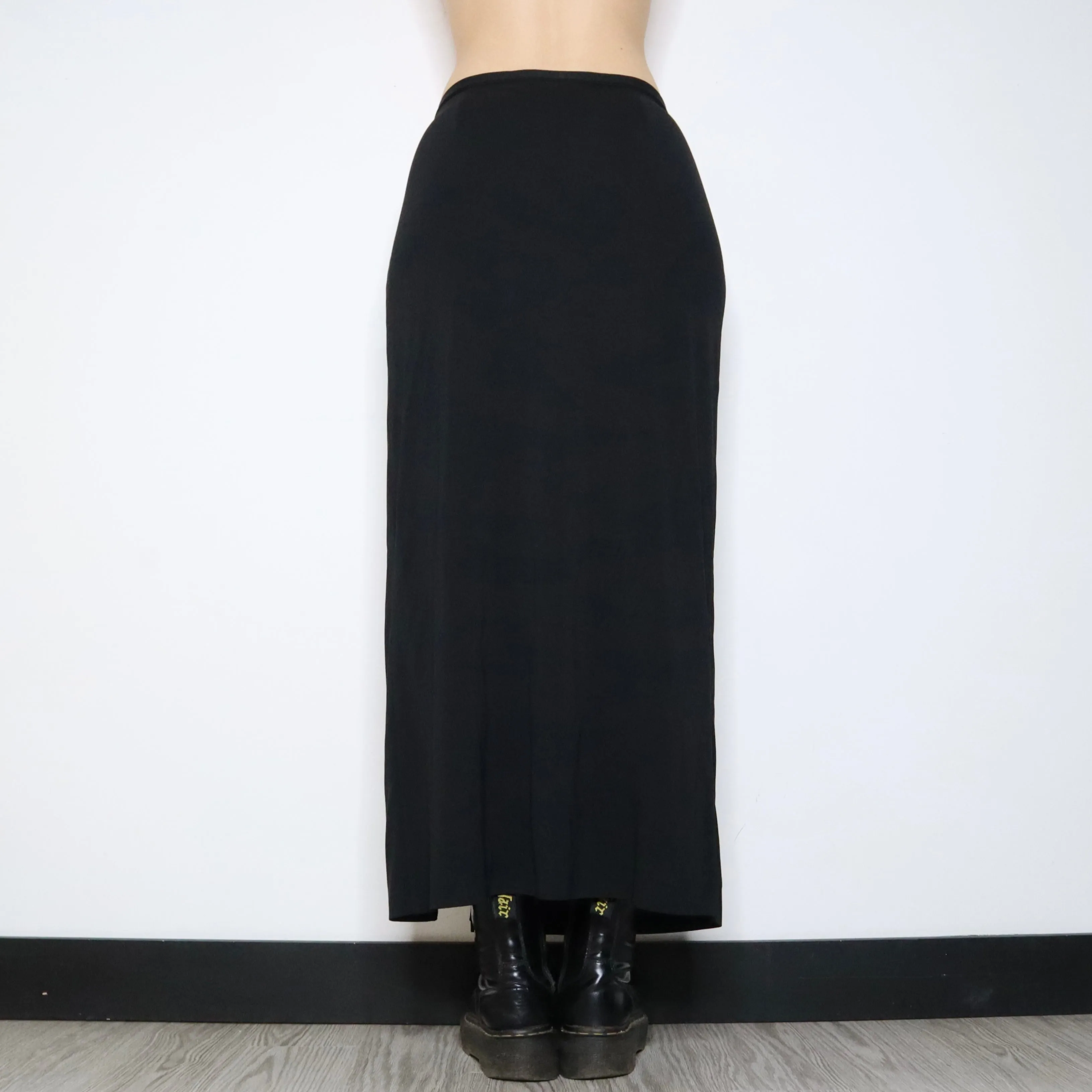 Slinky Black Maxi Skirt (S-M) 