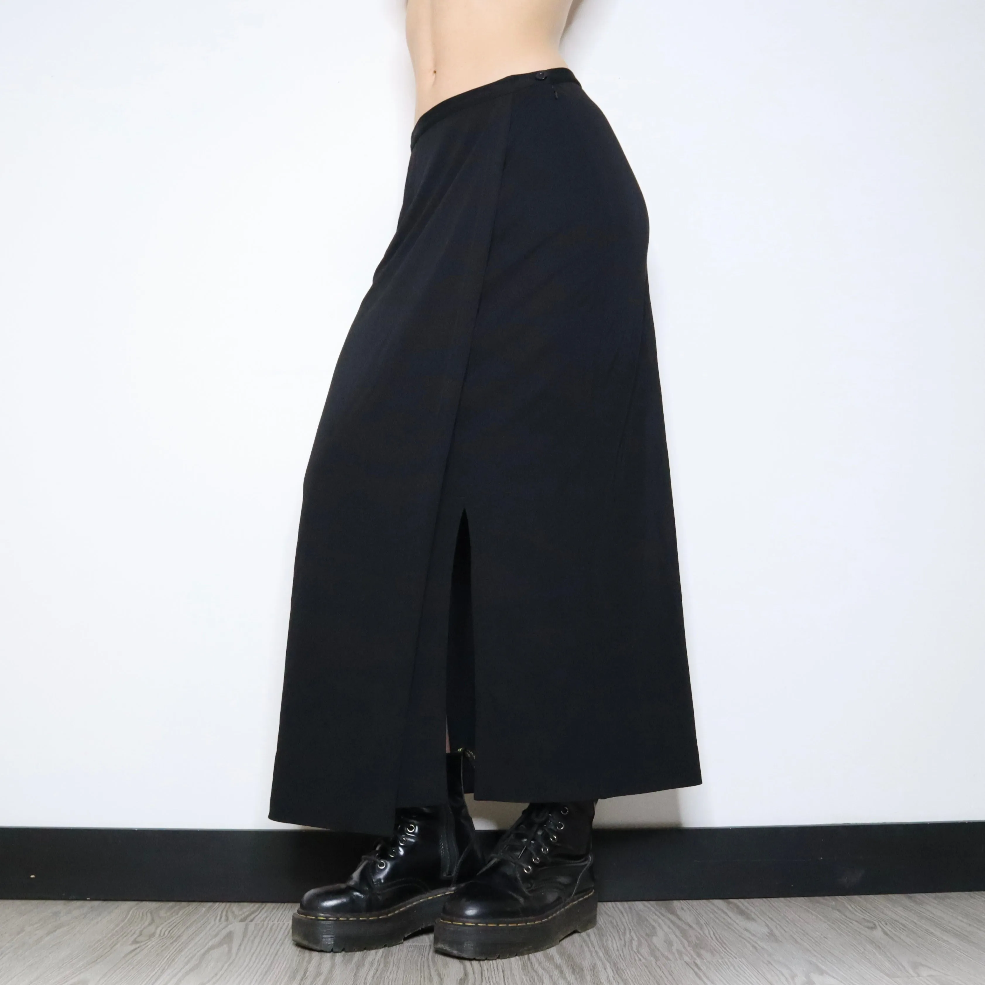 Slinky Black Maxi Skirt (S-M) 